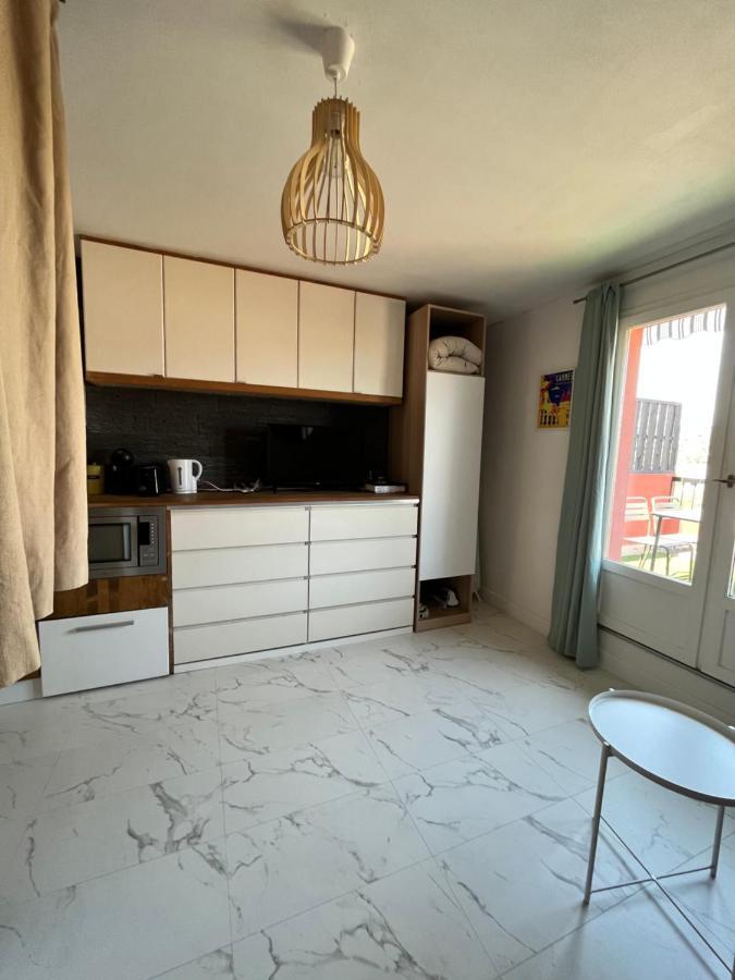 Charmant Studio Pour 3 Personnes Vallauris Exterior foto